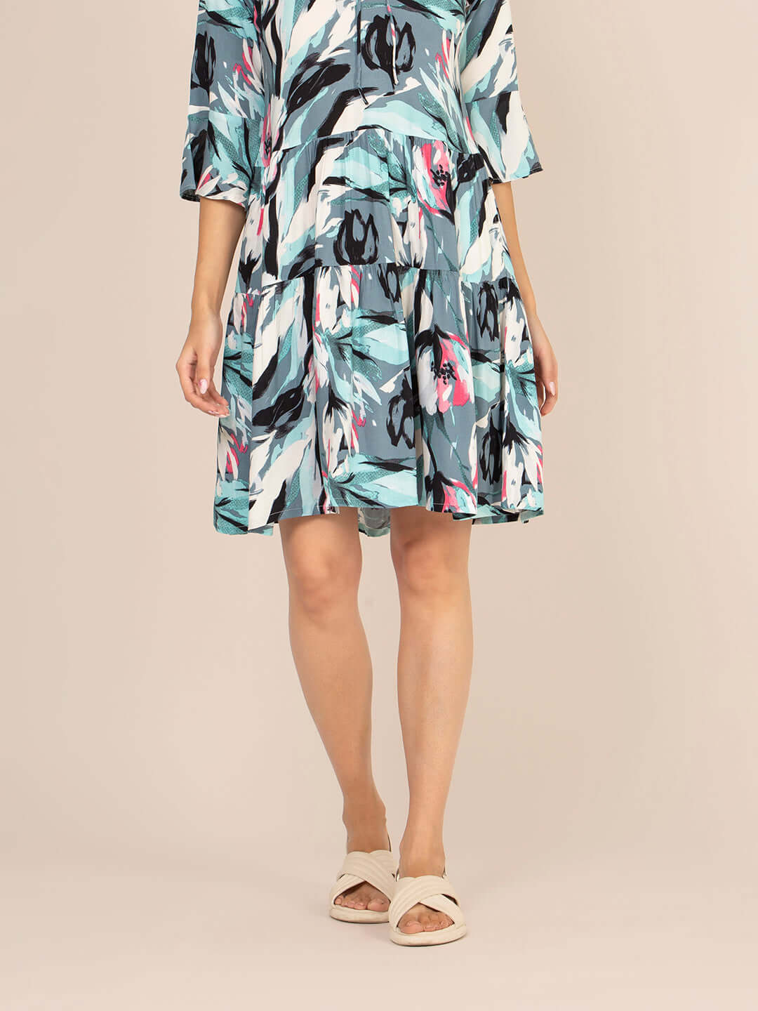Rayon Printed Fit & Flare V Neck String Midi Dress