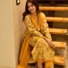harleen yellow suit set