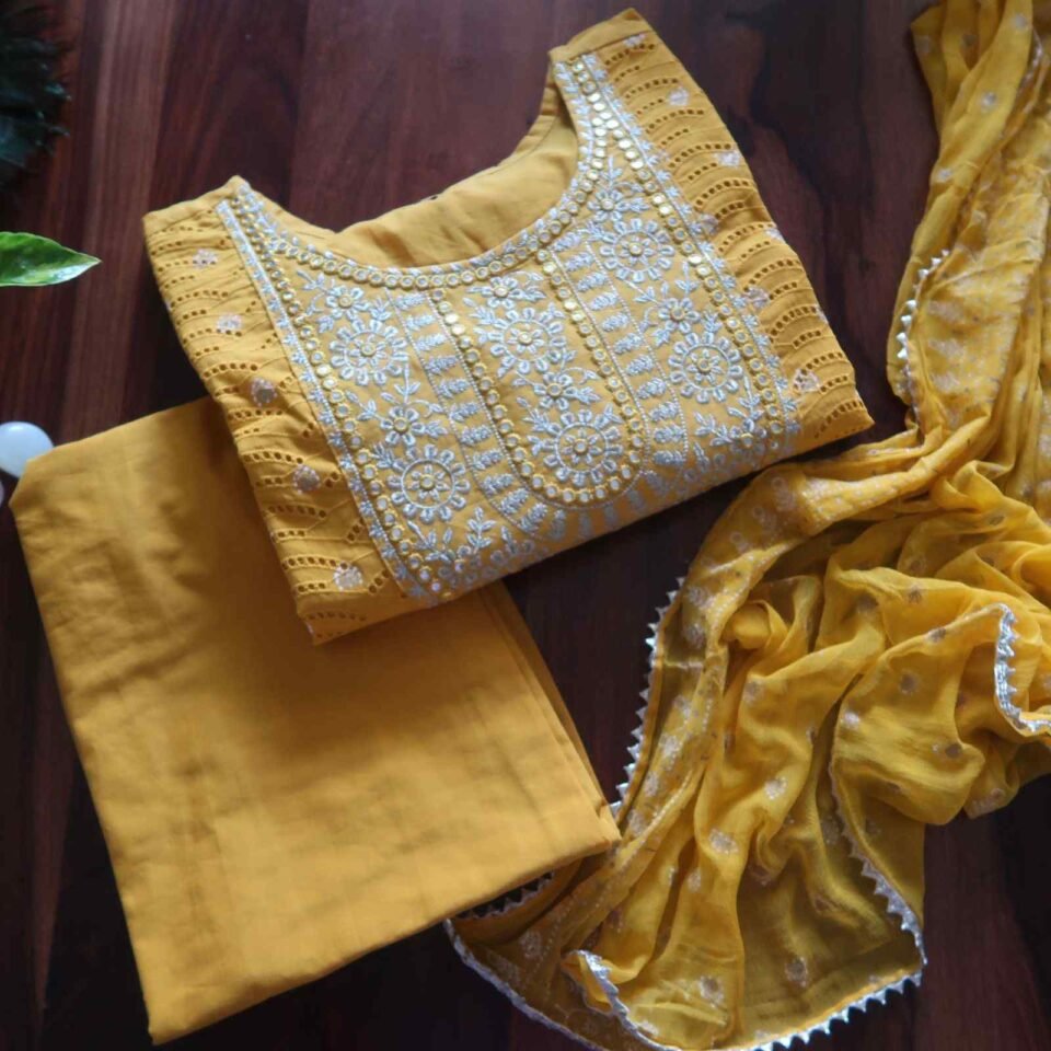 SALE: Cutwork Floral Embellished Suit Set (3 Piece)