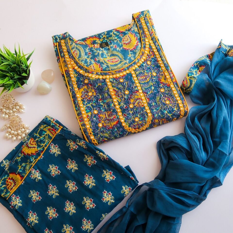 Morpankh Cotton Suit (3 piece)