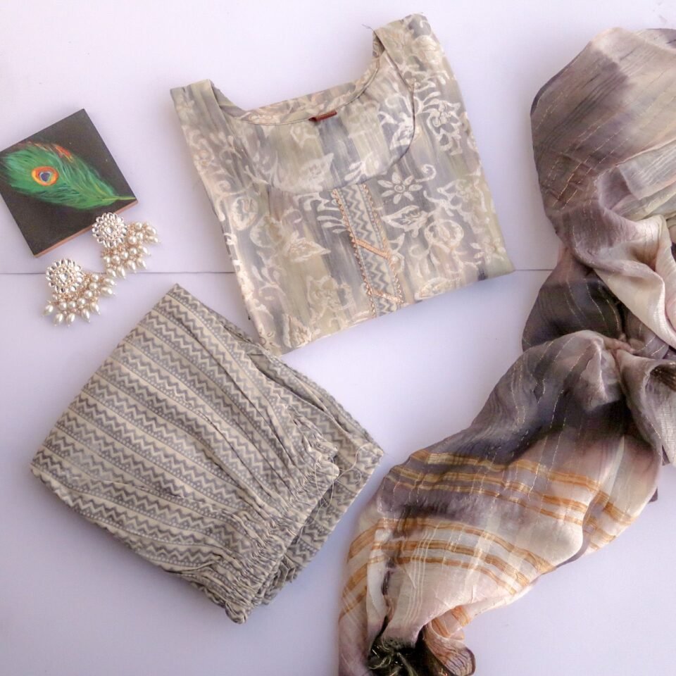 Marble Grey Leaves Suit Set - Daily Casual Wear