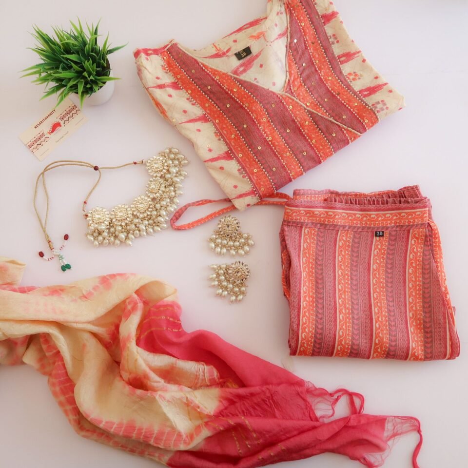 Sober Peach Cream Suit